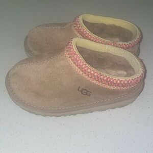 Toddler girl brown Tasman Ugg slides size 9